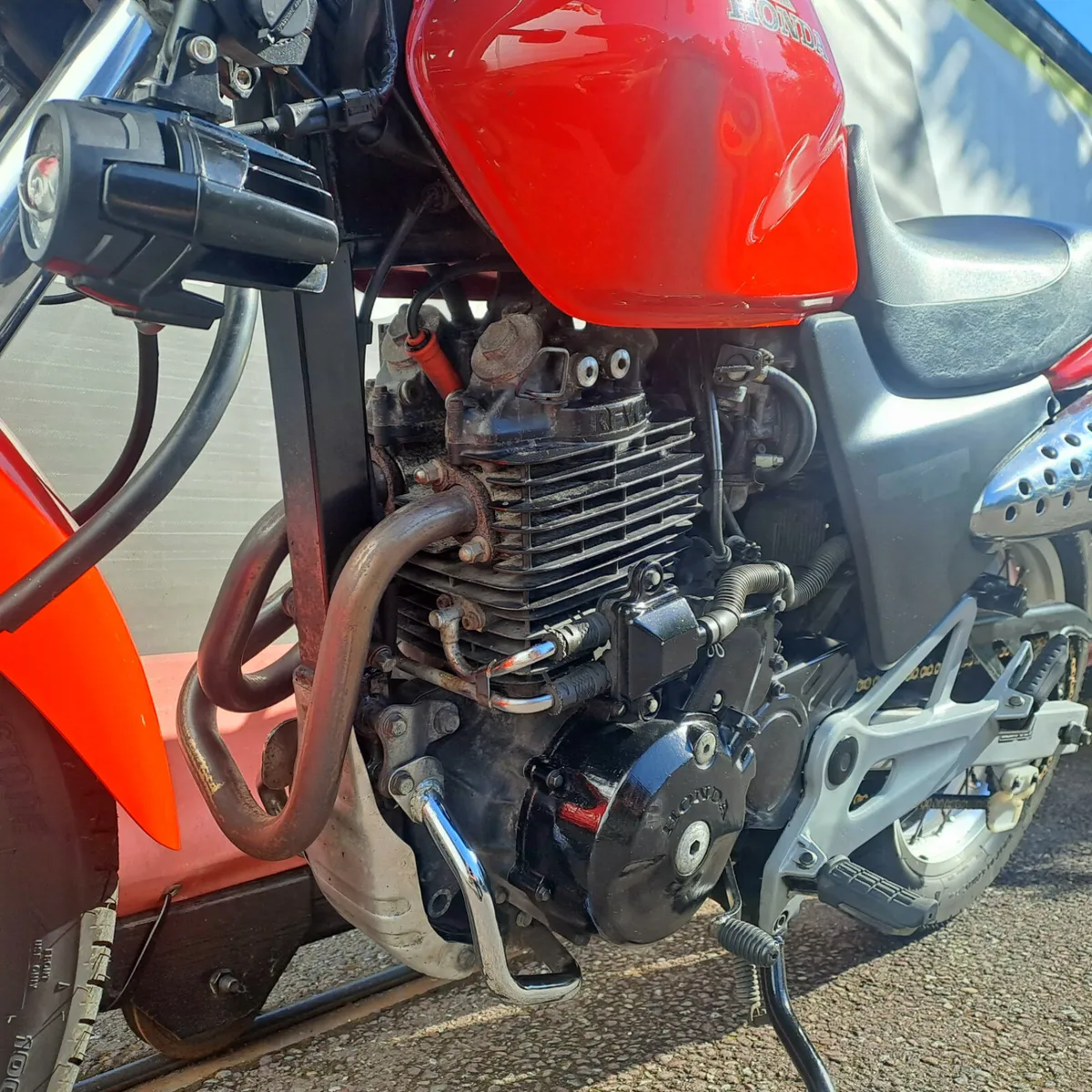 2000 Honda SLR650 - Image 4