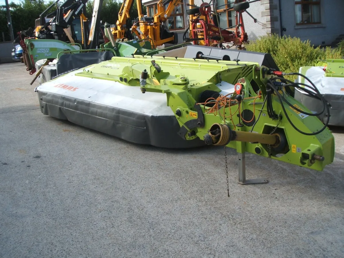 2017 Claas 3200 mower conditioner - Image 2
