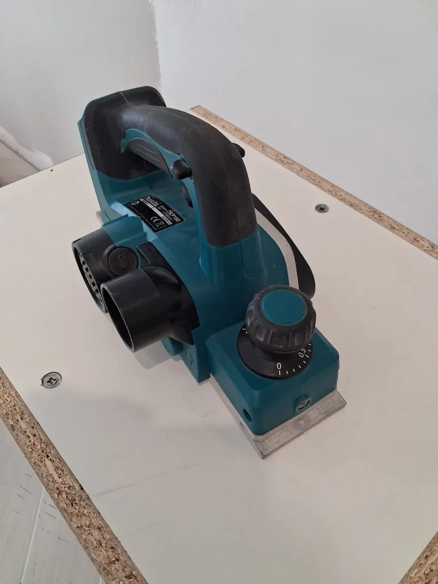 Makita planer 18v. - Image 2