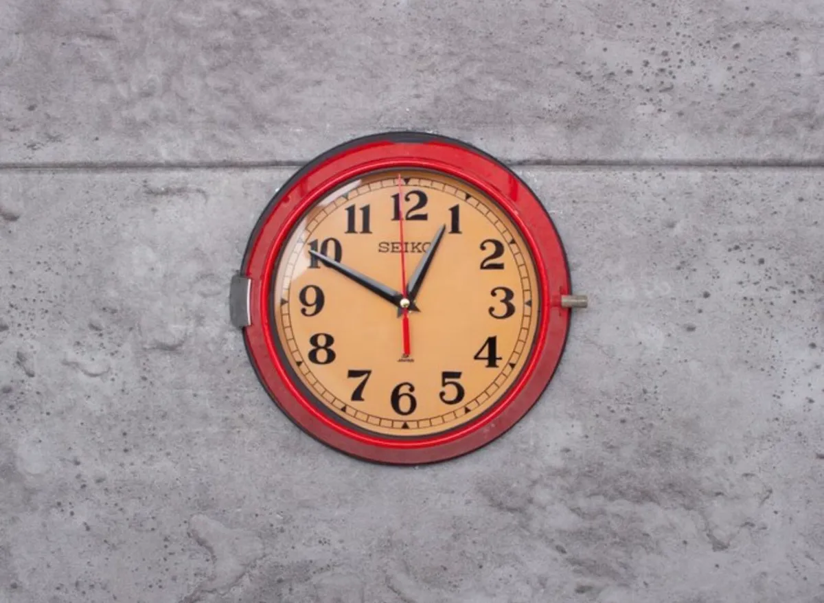 Seiko Wall Clock - Image 2
