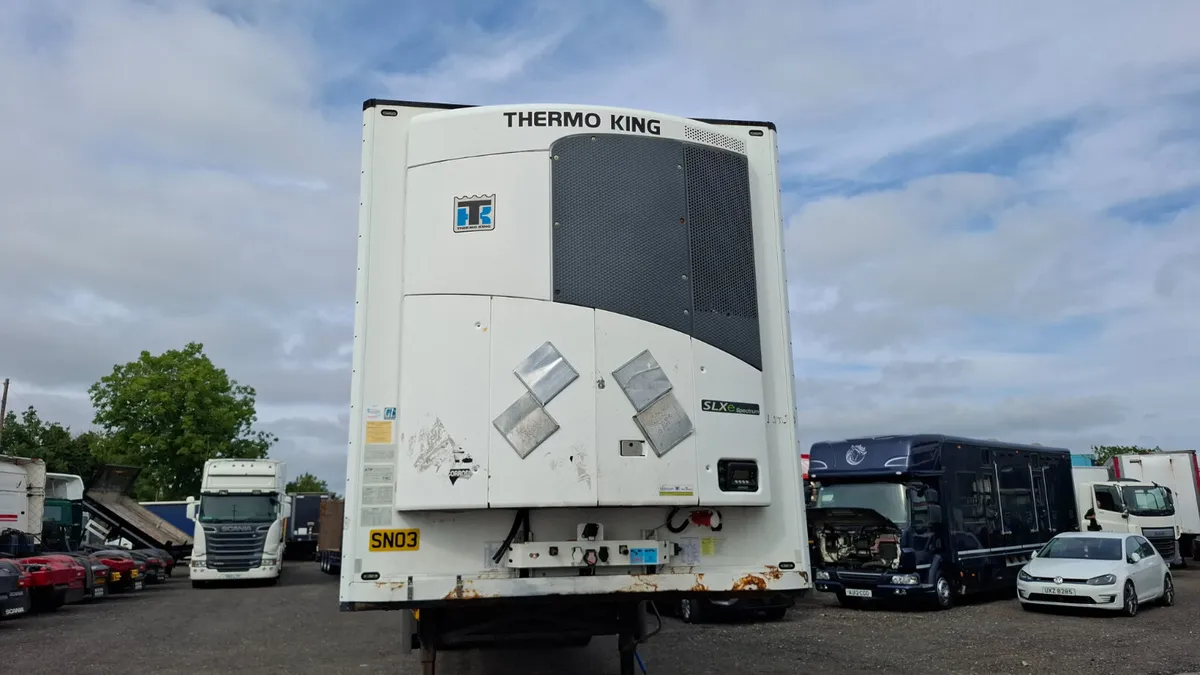 2016 Schmitz Fridge Trailer Twin Evap Split Door - Image 2