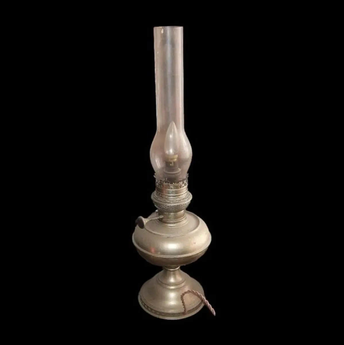 Antique Hurricane Oil Lamp - Image 3