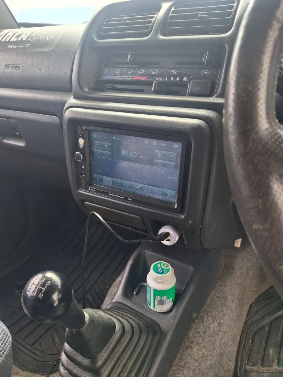Car - Image 3
