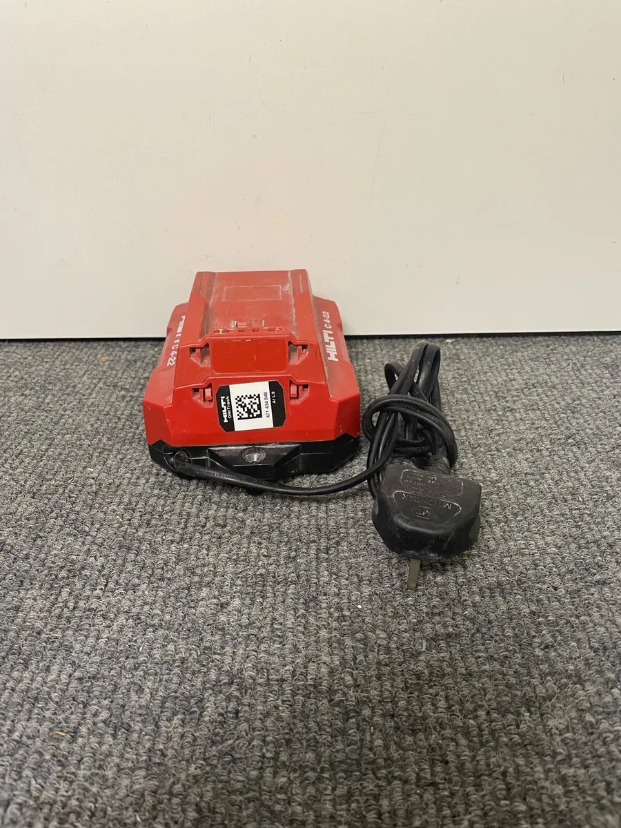 Hilti Battery Charger C4-22 - Image 3