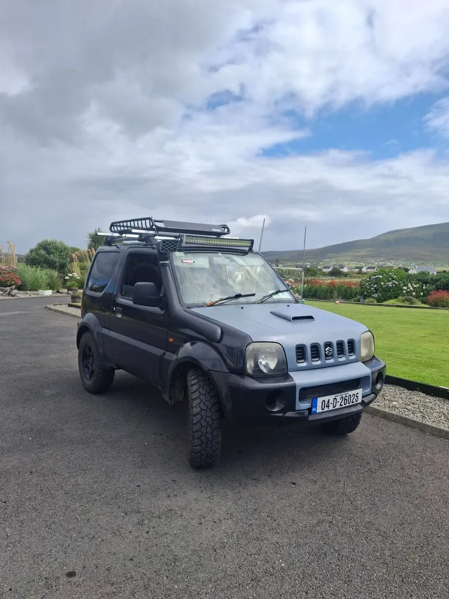 Car - Image 1