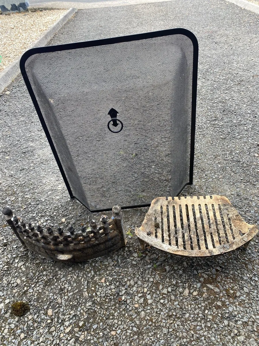 Fireplace Fire Grate, Fire Front & Spark Guard - Image 1