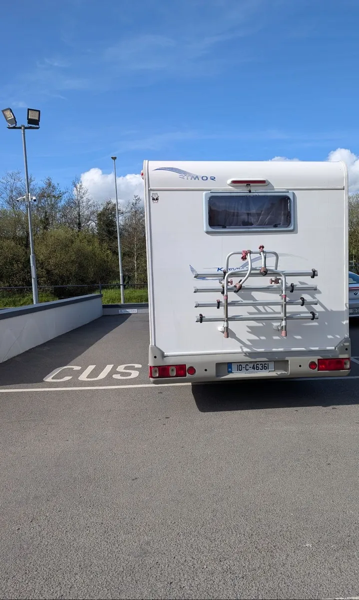 Motorhome - Image 4