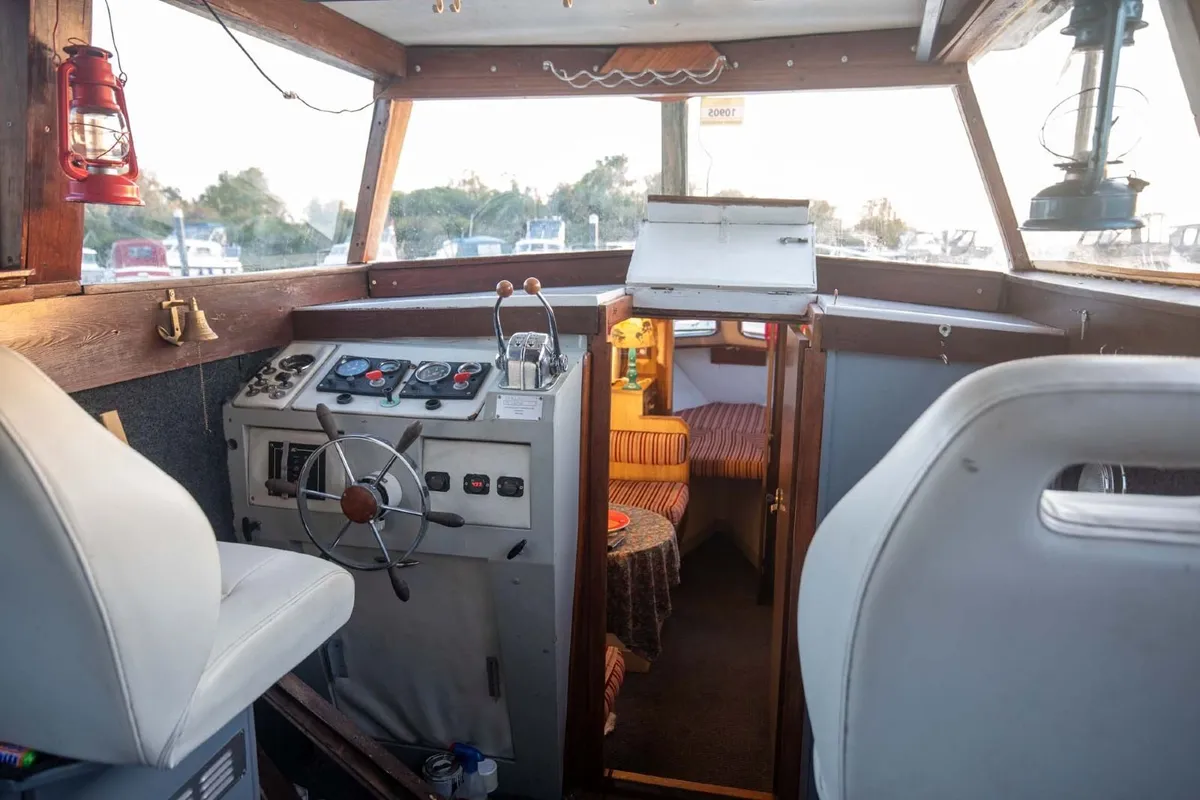 Boat - Image 2