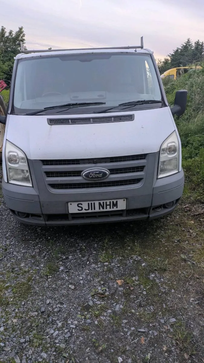 Van - Image 3