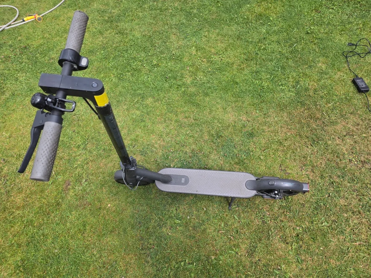 Electric Scooter - Image 4