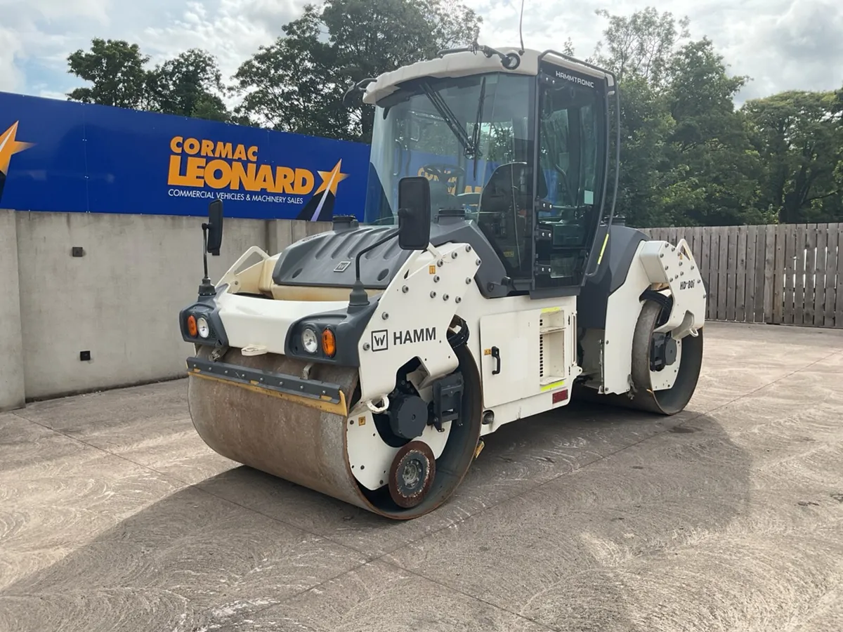 2022 HAMM HD+80i VV Double Drum Vibrating Roller - Image 1