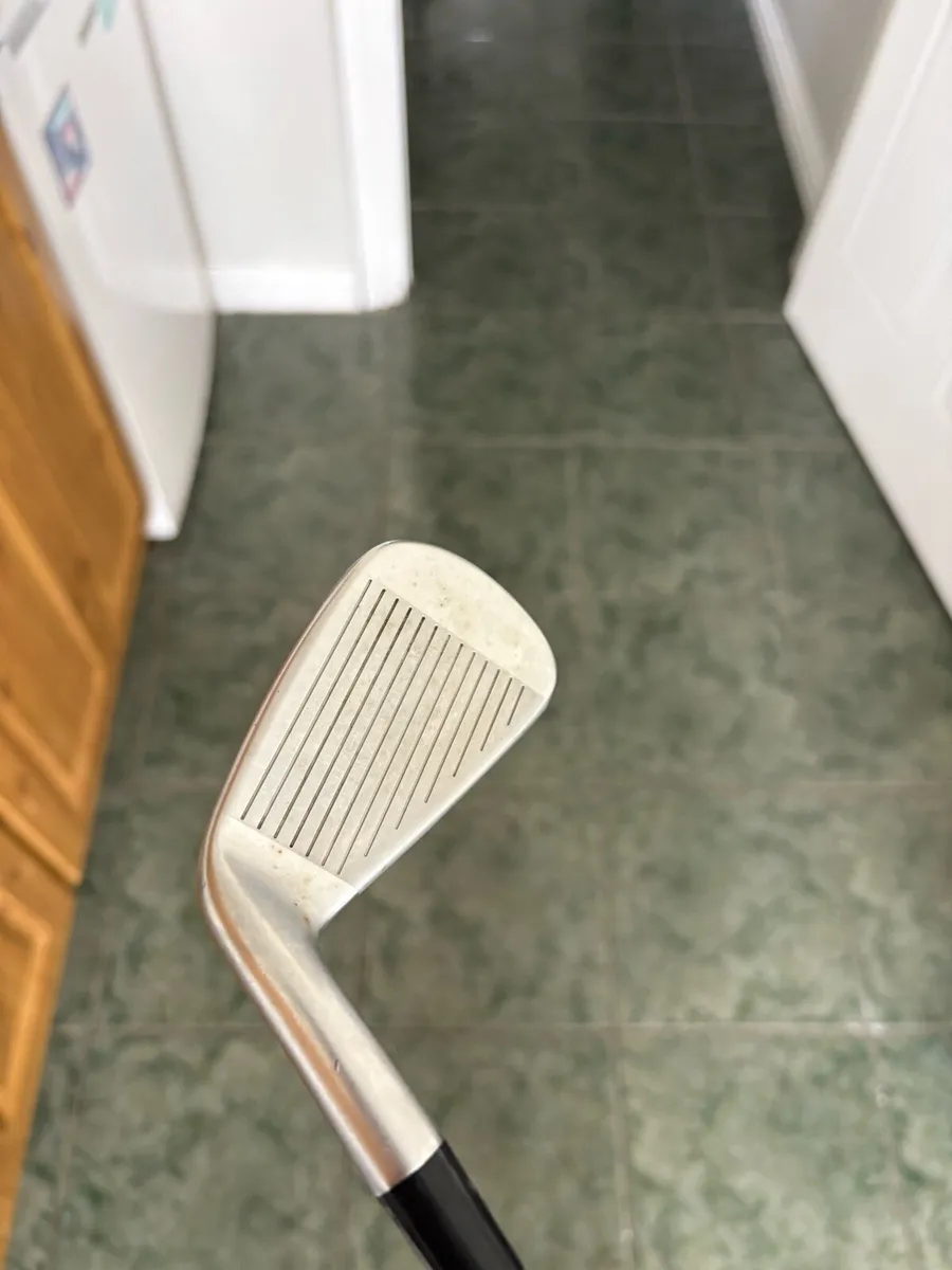 Taylormade P790 - Image 3
