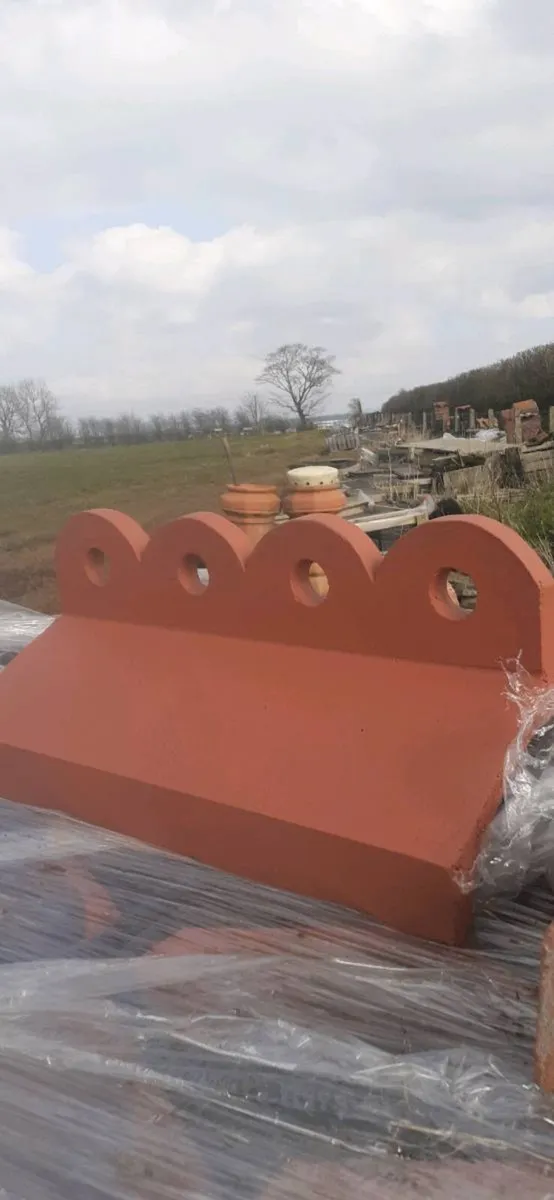 Bangor blue slate chimneypot roof floor ridge tile - Image 2