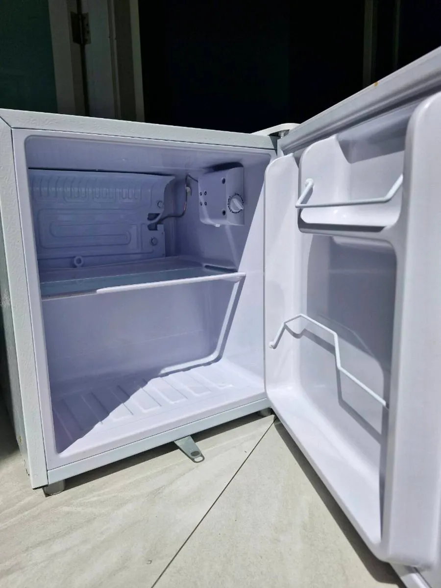 Mini Fridge - Image 2