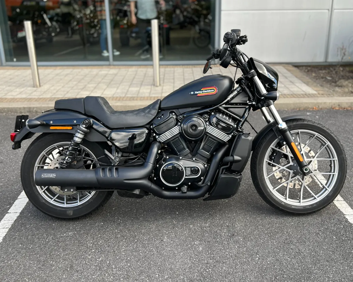 HARLEY-DAVIDSON NIGHTSTER SPECIAL + EXTRAS - Image 1
