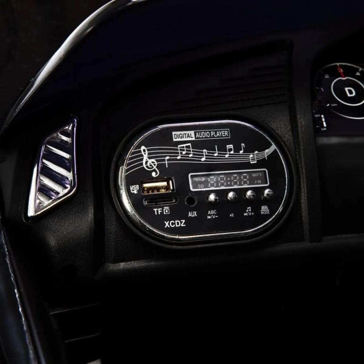 Licensed Audi R8 Spyder 12V Electric Car Black - Image 2
