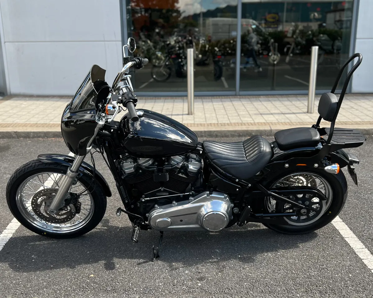 HARLEY-DAVIDSON SOFTAIL STANDARD + EXTRAS - Image 4