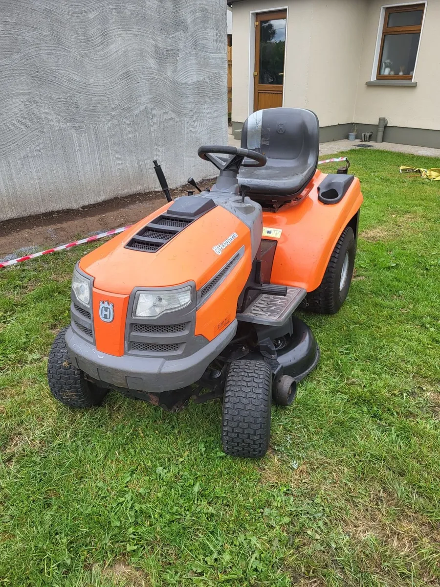 Ride on Lawnmower - Image 2