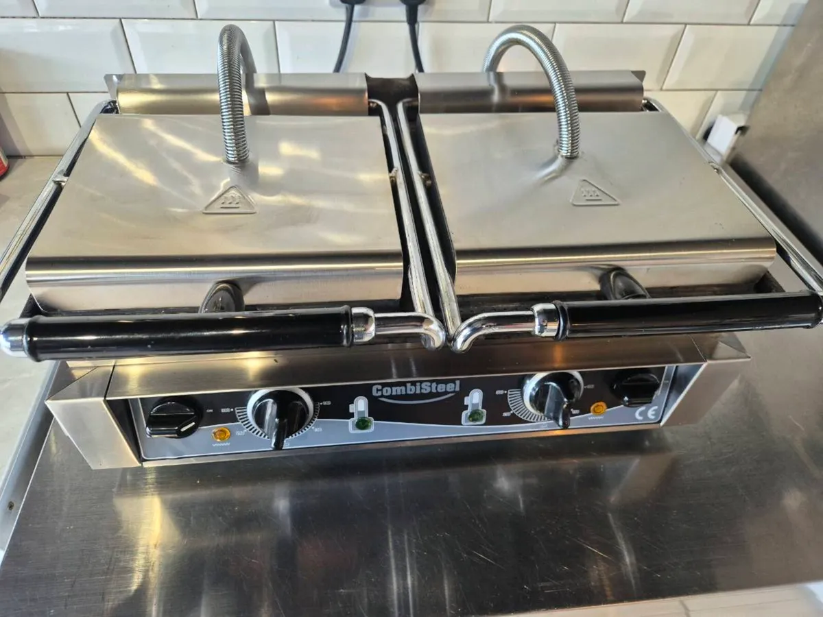 CombiSteel contact grill - Image 1