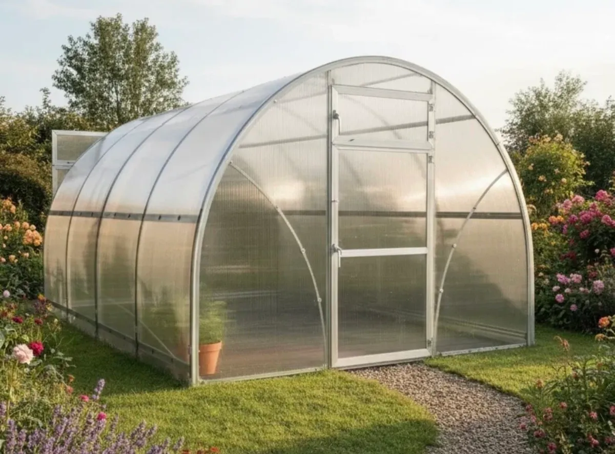 Greenhouse polycarbonate tunnel - Image 1