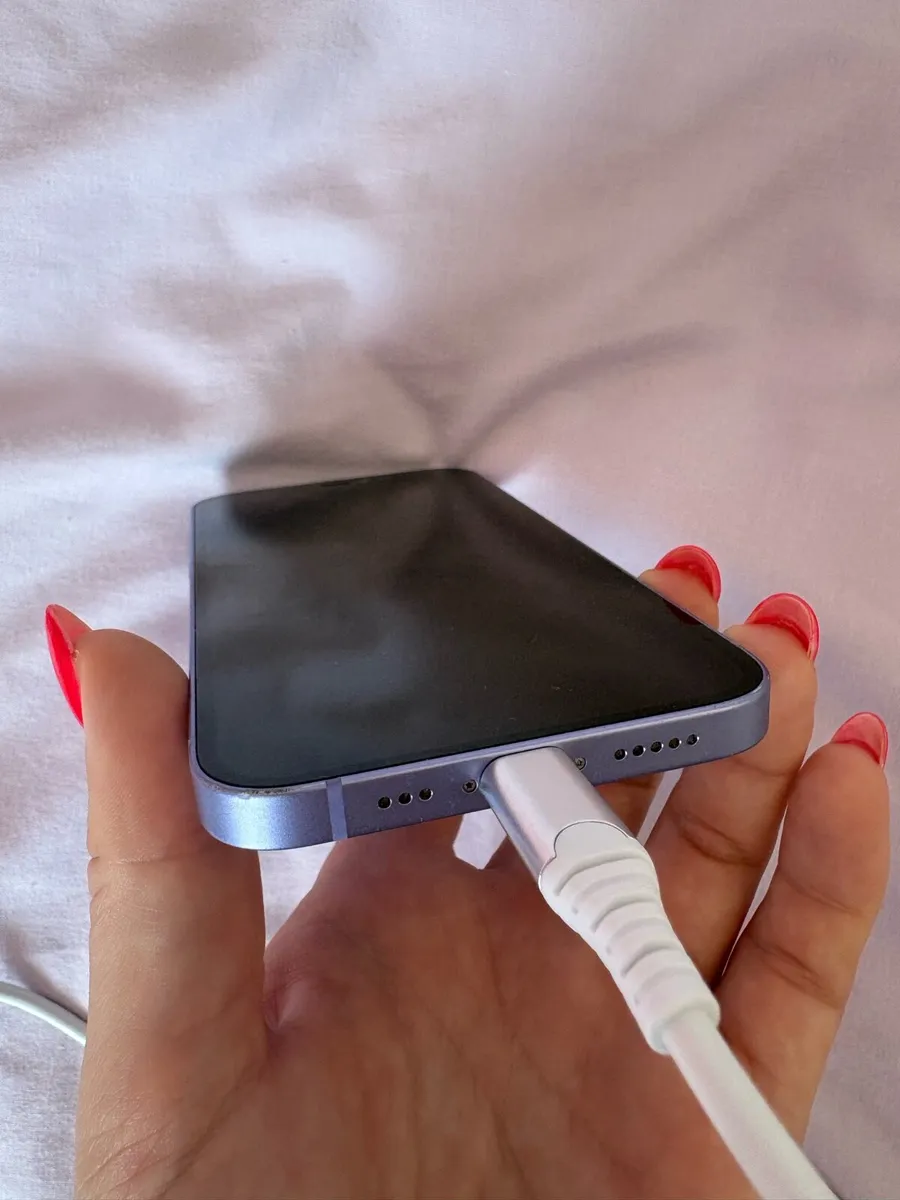iPhone 12 256gb - Image 4