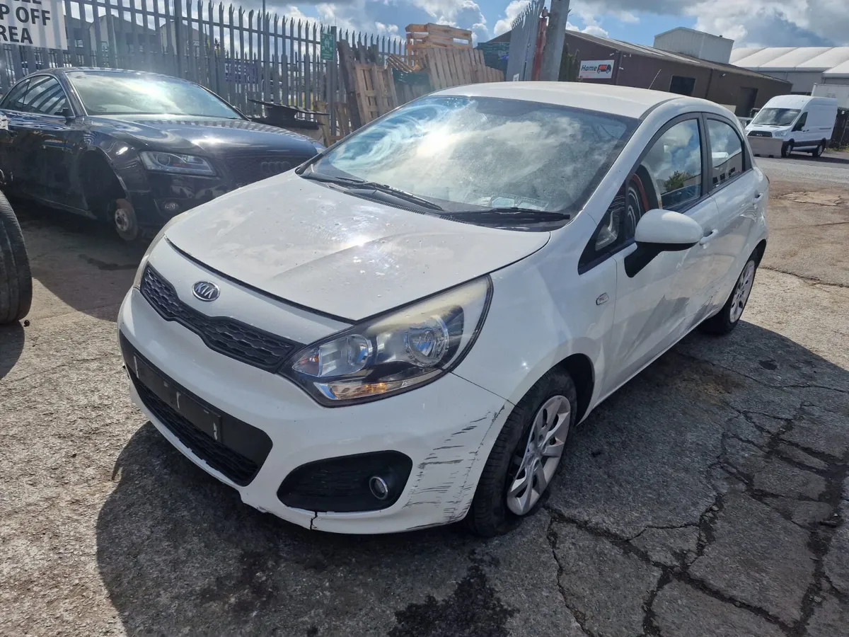 12 KIA RIO  1.3 P (G4LA) FOR BREAKING - Image 2