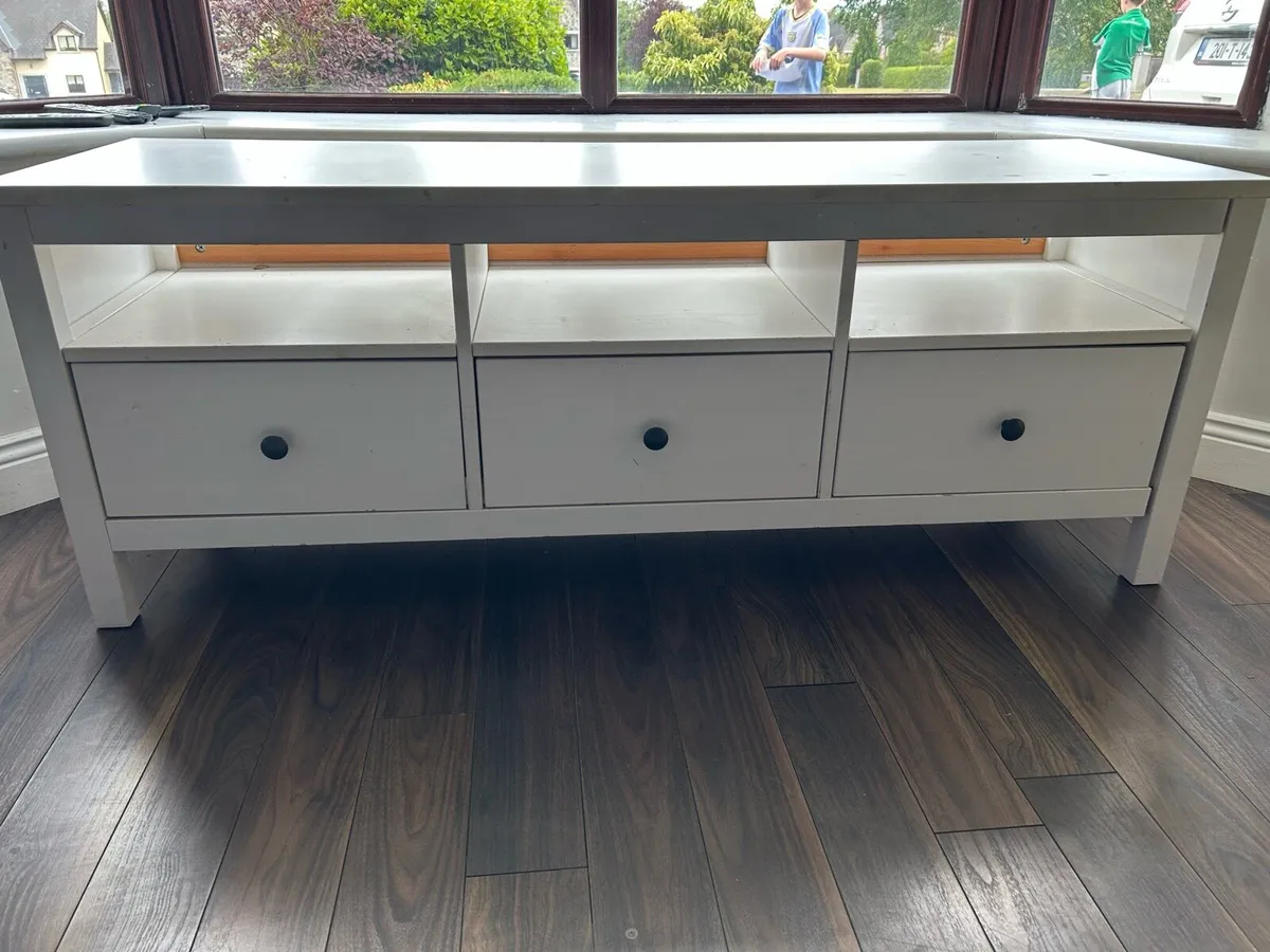 TV unit ikea - Image 1