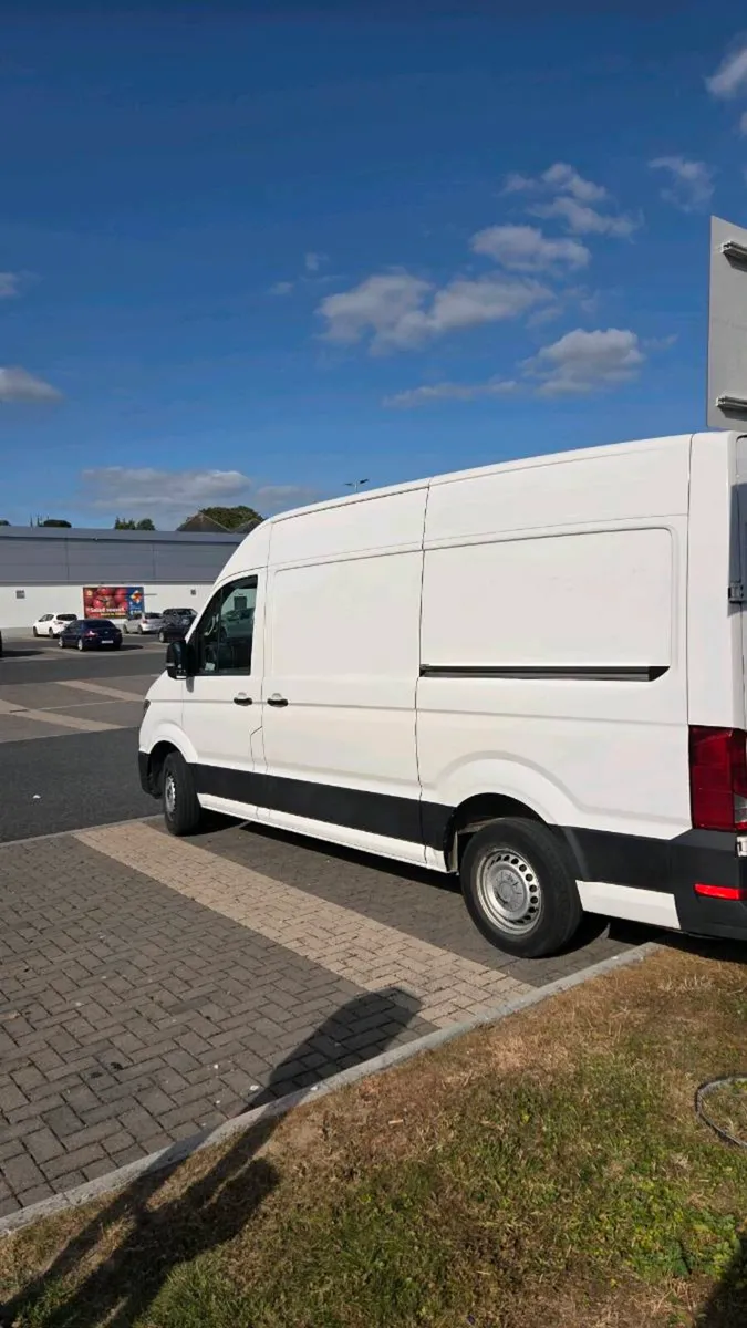 Volkswagen Crafter 2021 - Image 4