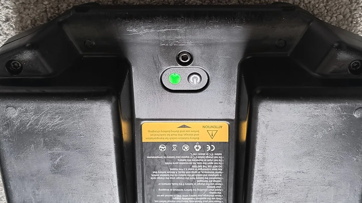 Electric Golf Caddy Lithium Battery FW3 / FW5 / FW - Image 4