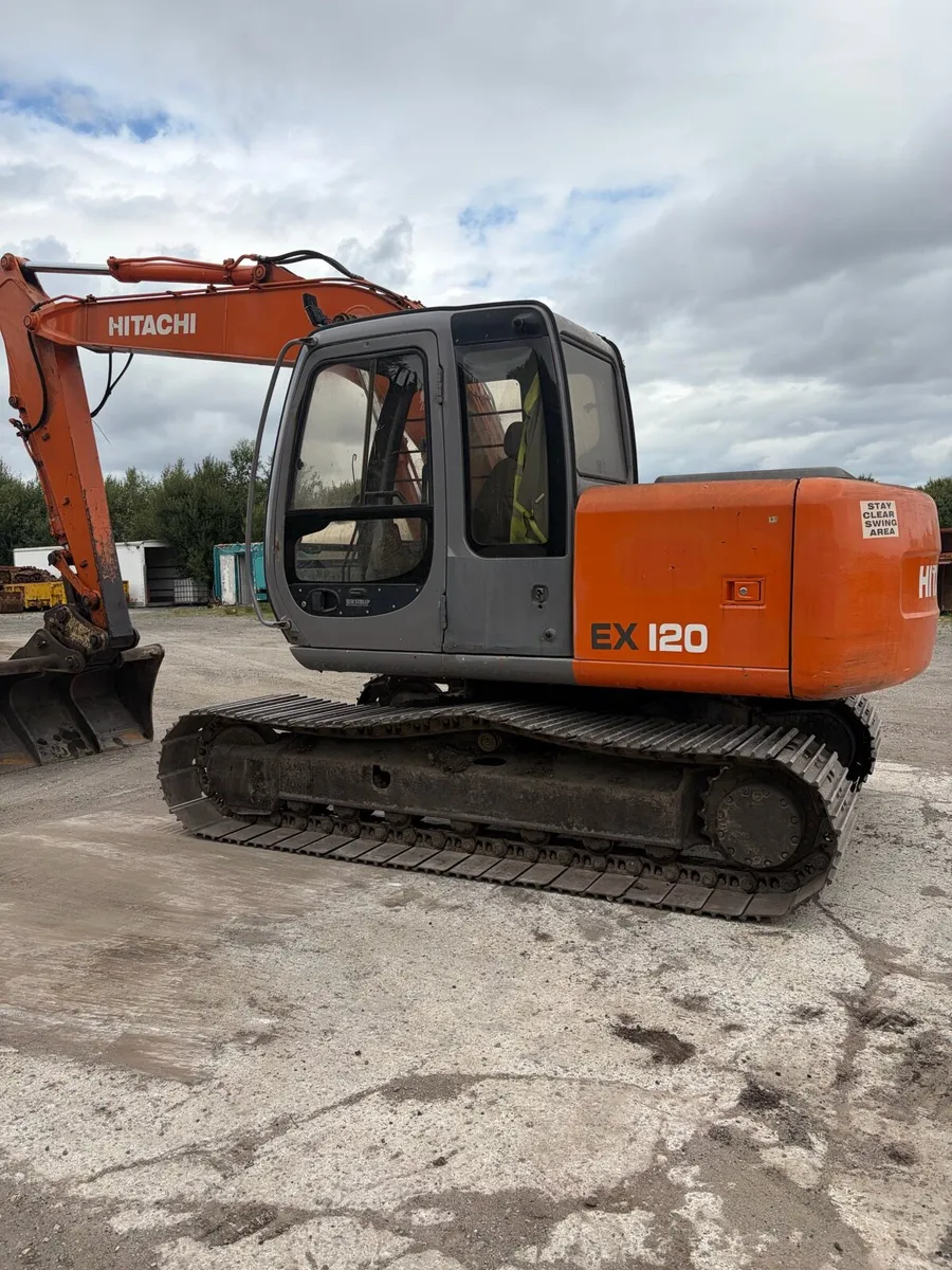 2001 Hitachi ex120-5 (trade in taken) - Image 1