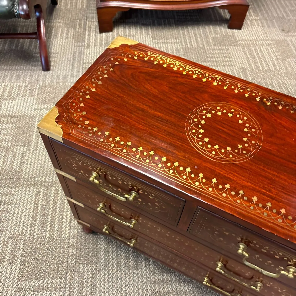 Anglo campaign style chest of four drawers - Image 4