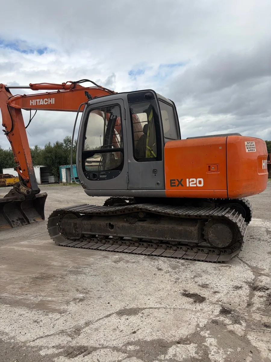 2001 Hitachi ex120-5 (trade in taken) - Image 1