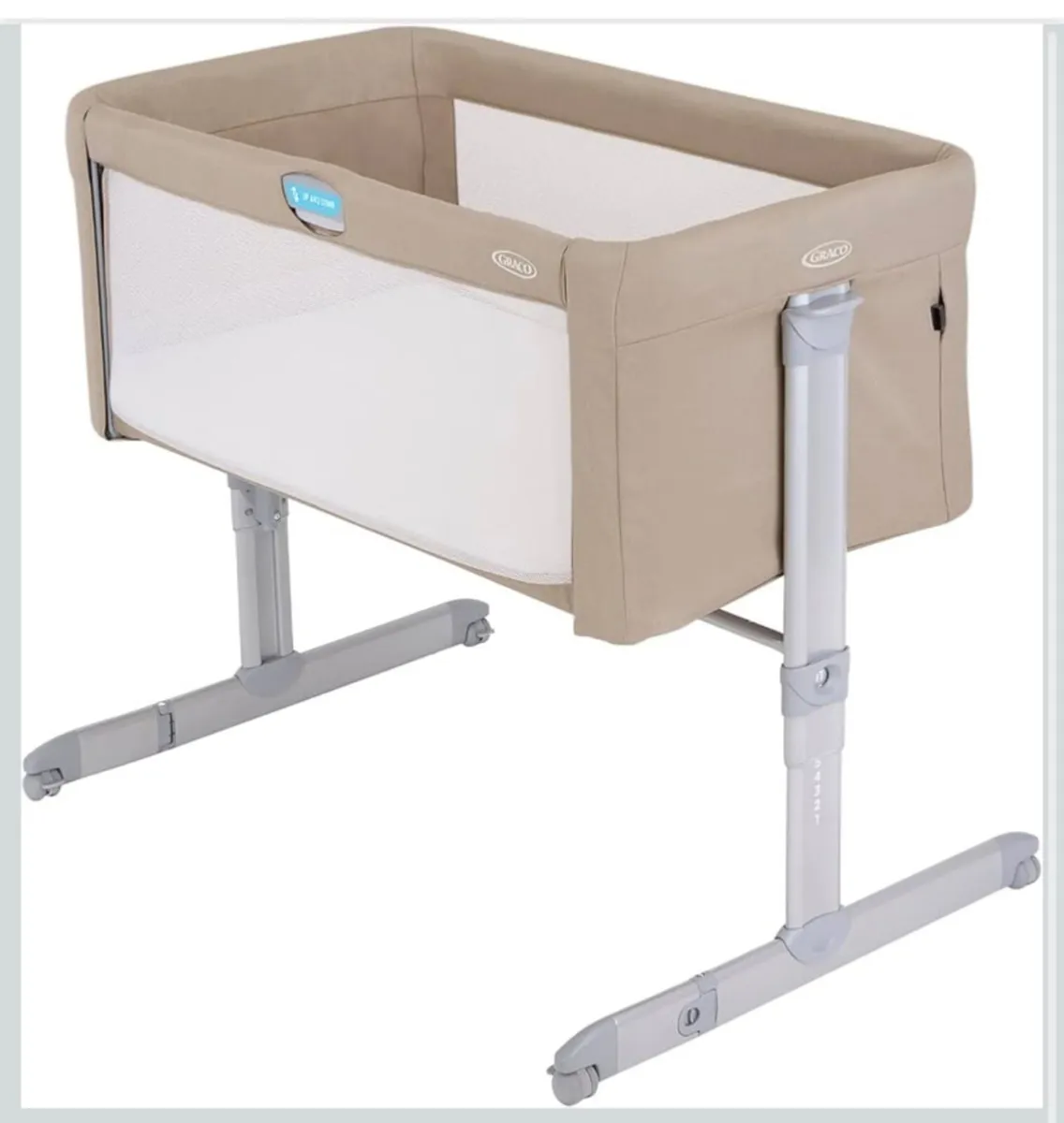 Graco  Bedside Crib