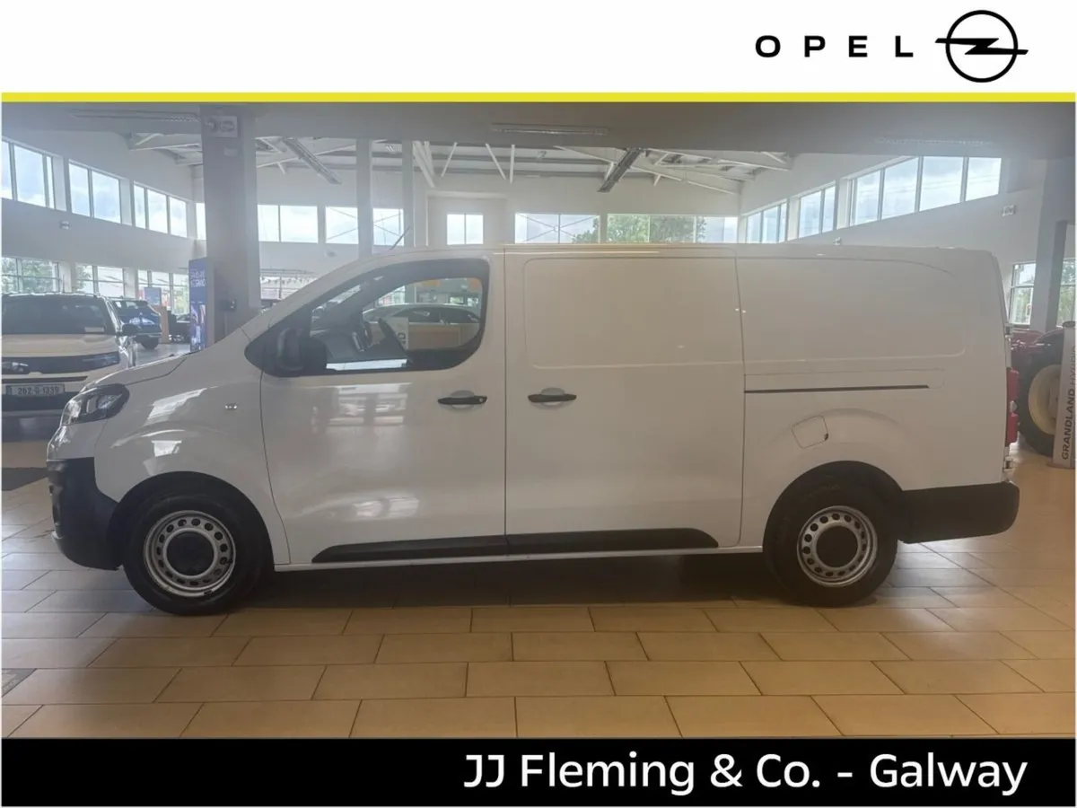 Opel Vivaro VIVARO L2H1-1.5 100BHP -DIE-6SP - Image 3