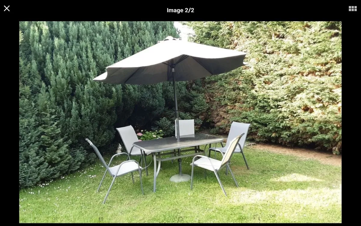 5 Garden chairs with  glass table and parasol set - Image 2