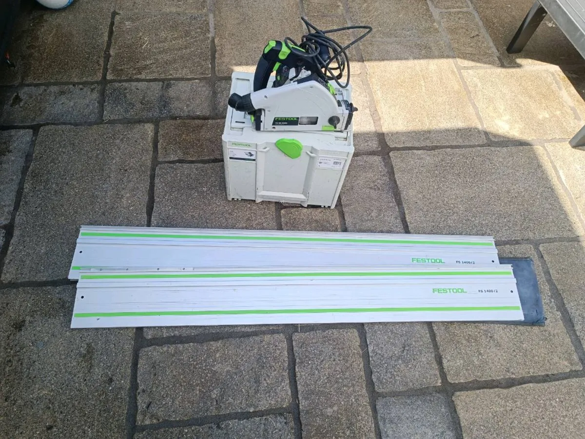 Festool ts 55 rebo plunge saw.