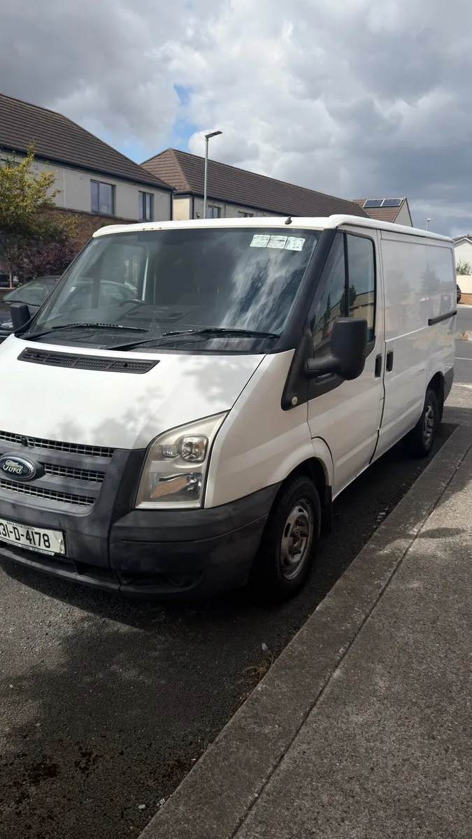 Ford Transit - Image 2