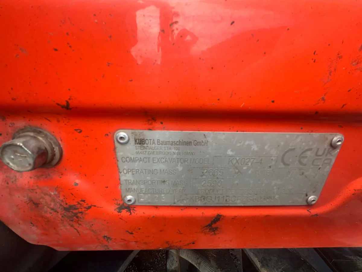 2023 Kubota KX027-4 Digger - Image 4