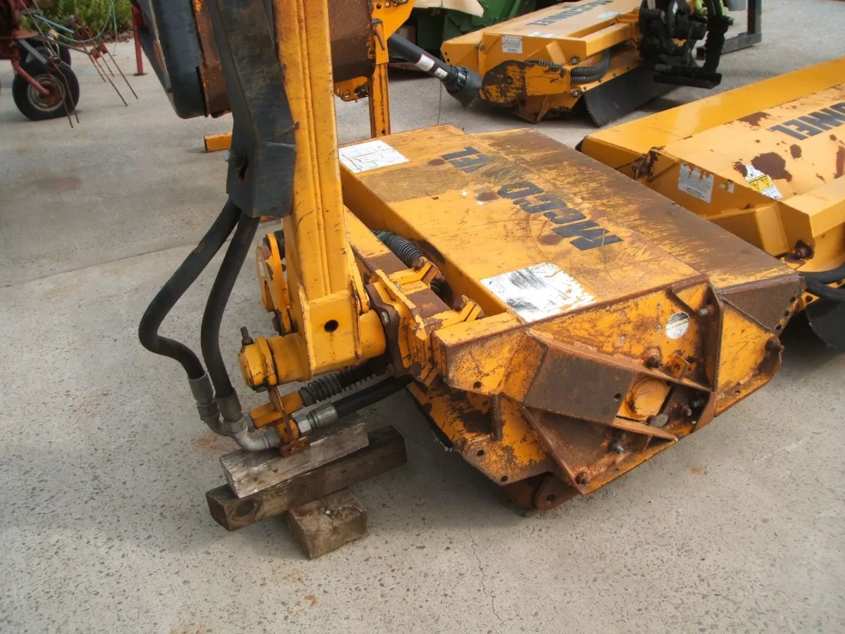 2007 McConnel PA60 hedge cutter - Image 3