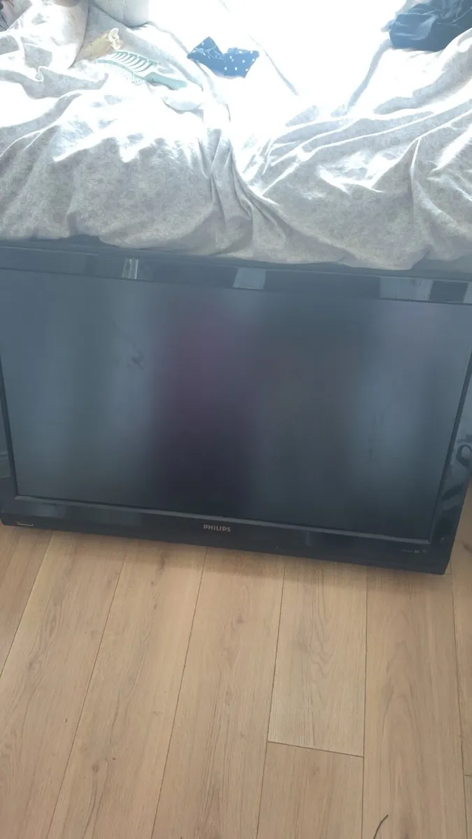Phillips 40 inch tv
