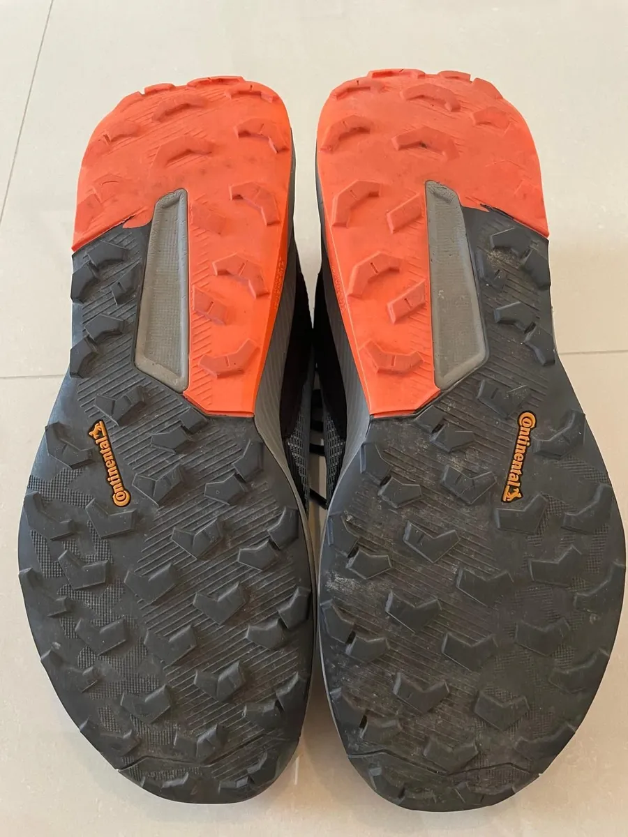 Adidas Terrex Mens hiking/trail shoes - Image 4