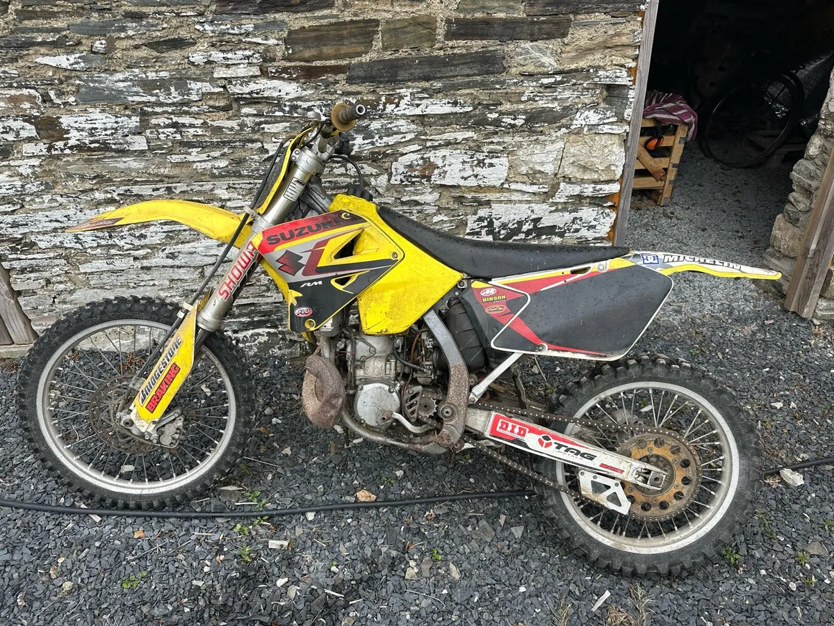 Suzuki RM 250 moto cross bike - Image 3