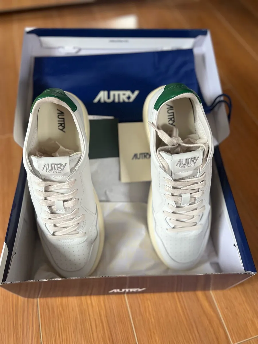 Autry New Men’s Trainers - Image 3
