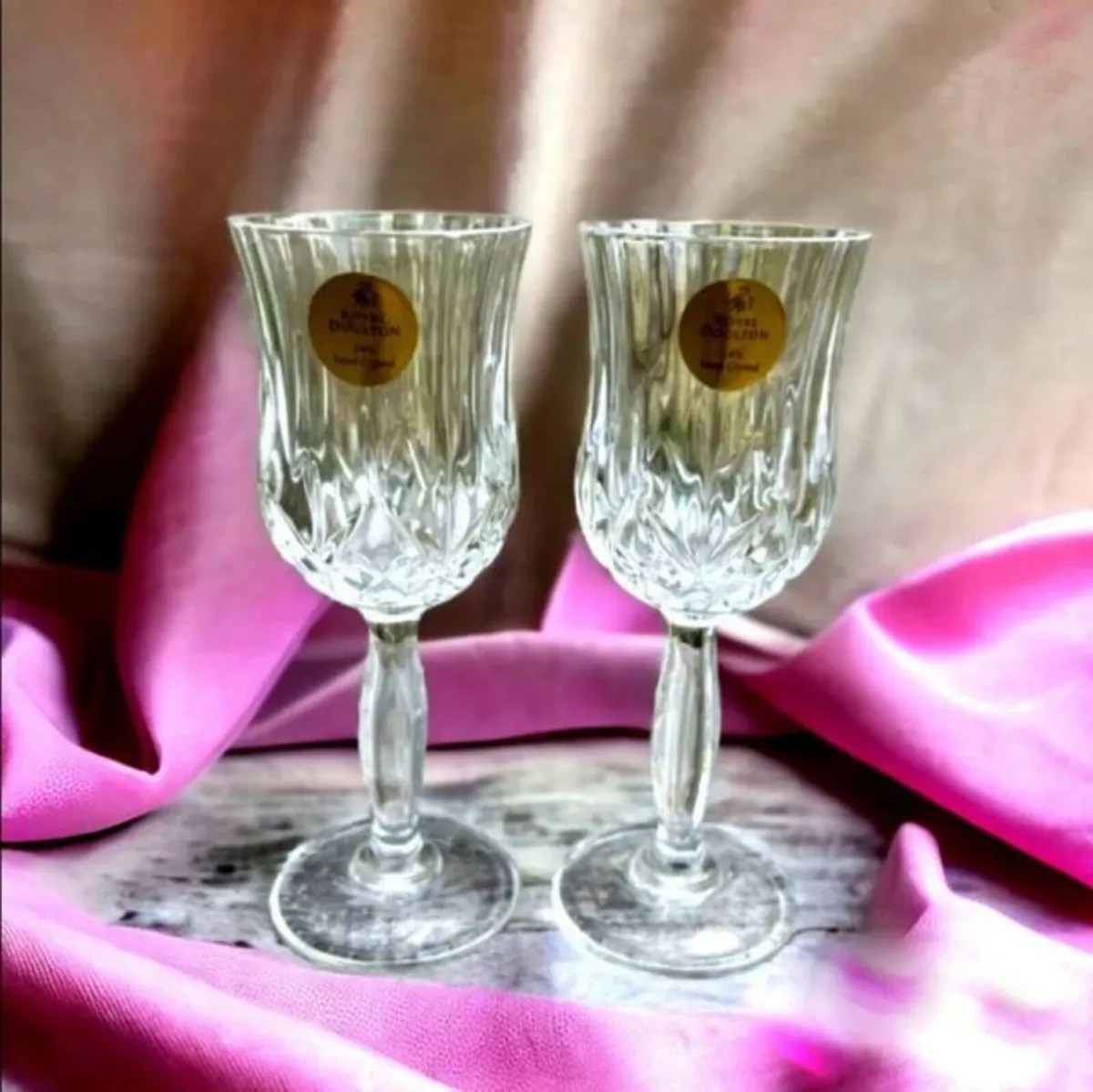 Pair of Royal Doulton Roma Crystal Wine Glasses - Image 1