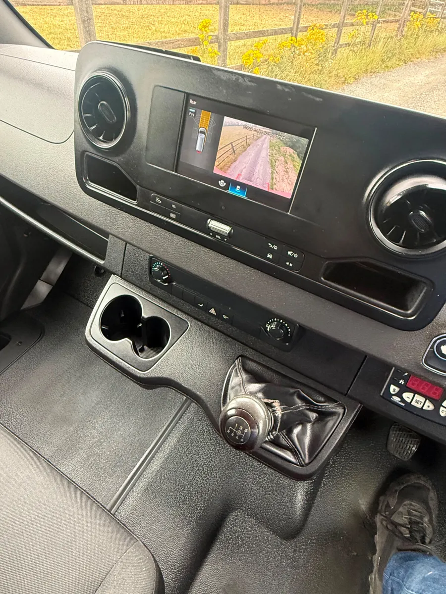 Mercedes-Benz Sprinter 2019 516 - Image 3