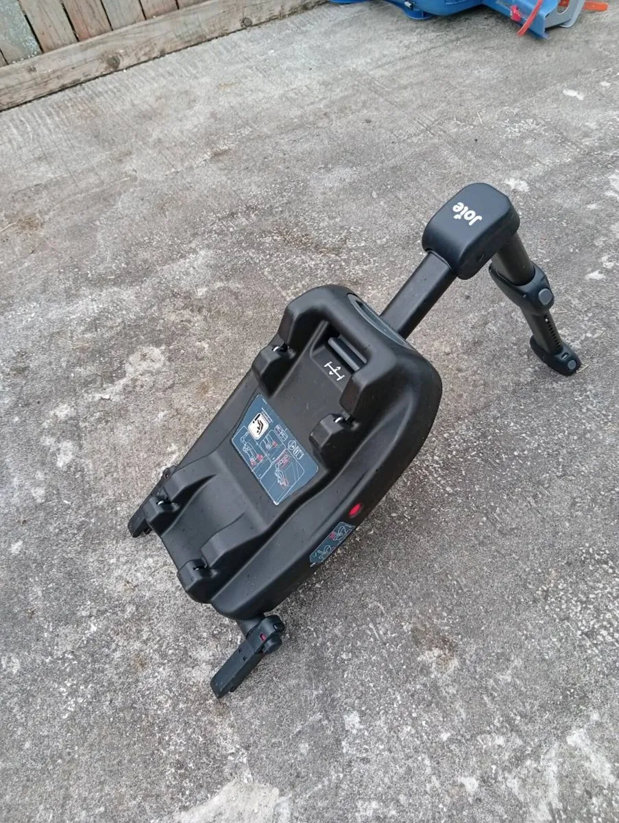 Car seat iso fix base - Image 1