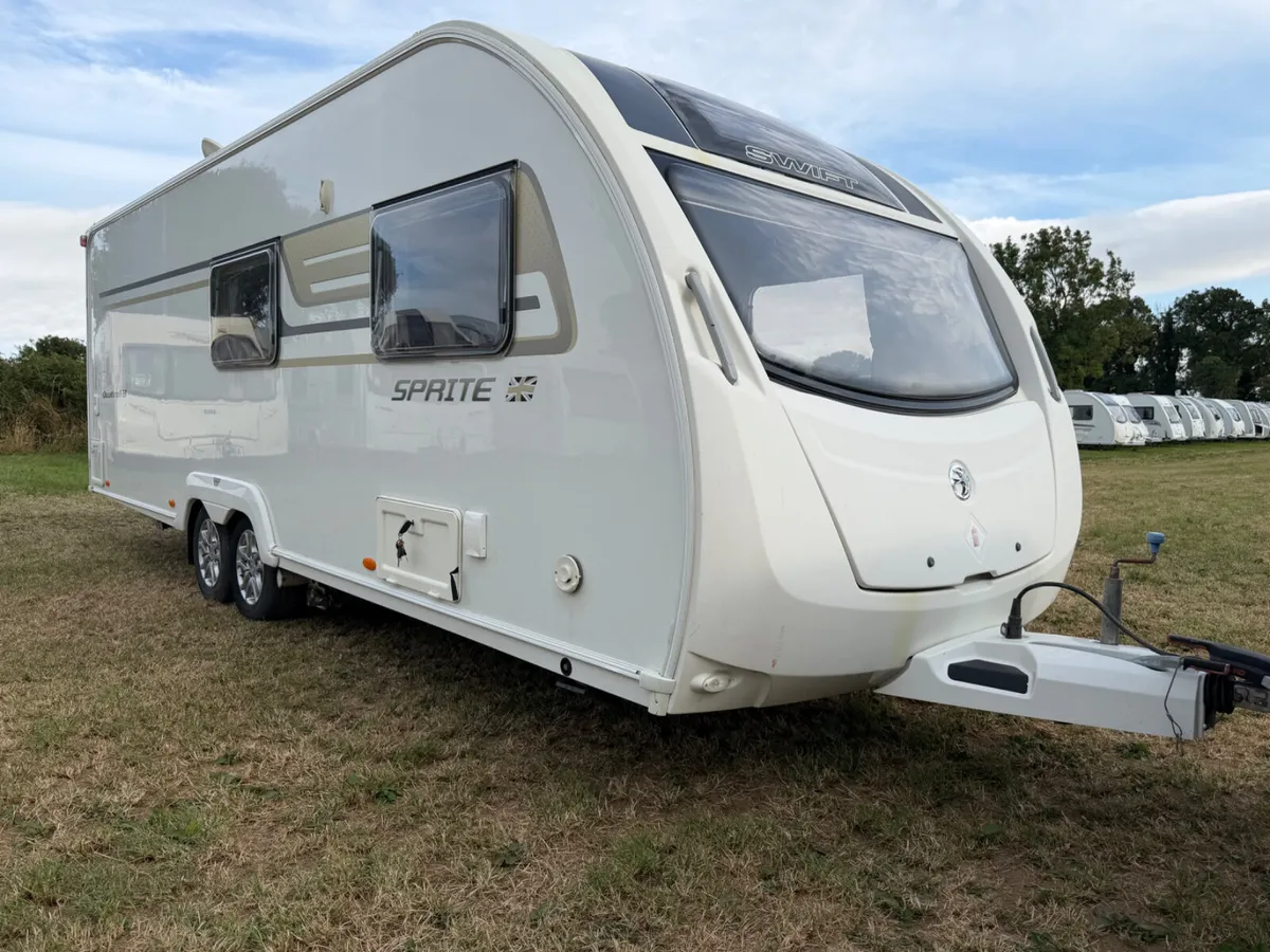 Swift Sprite Quattro FB – 6 Berth - Image 1