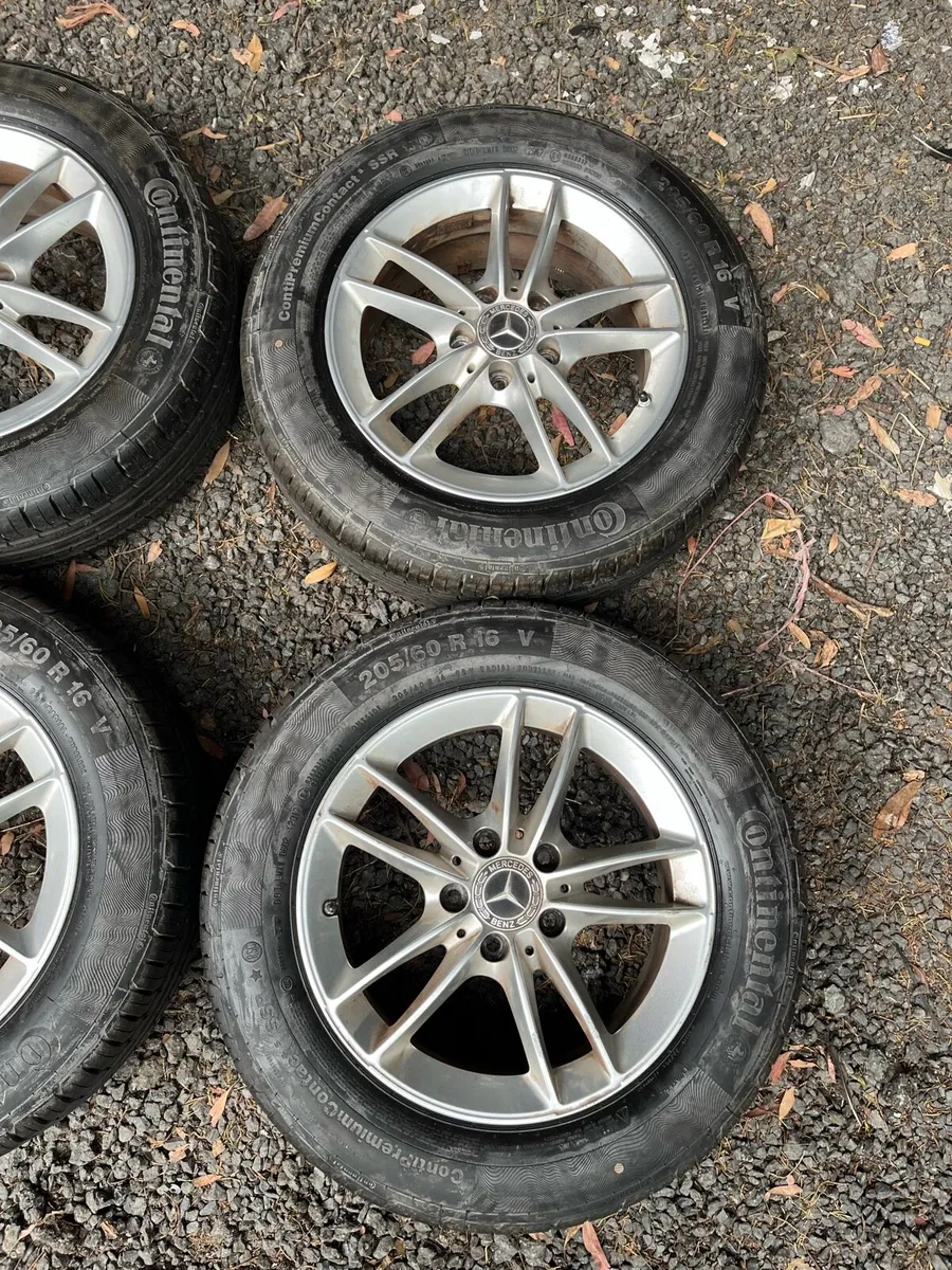 16’ Genuine Mercedes 5x112 alloy wheels - Image 3