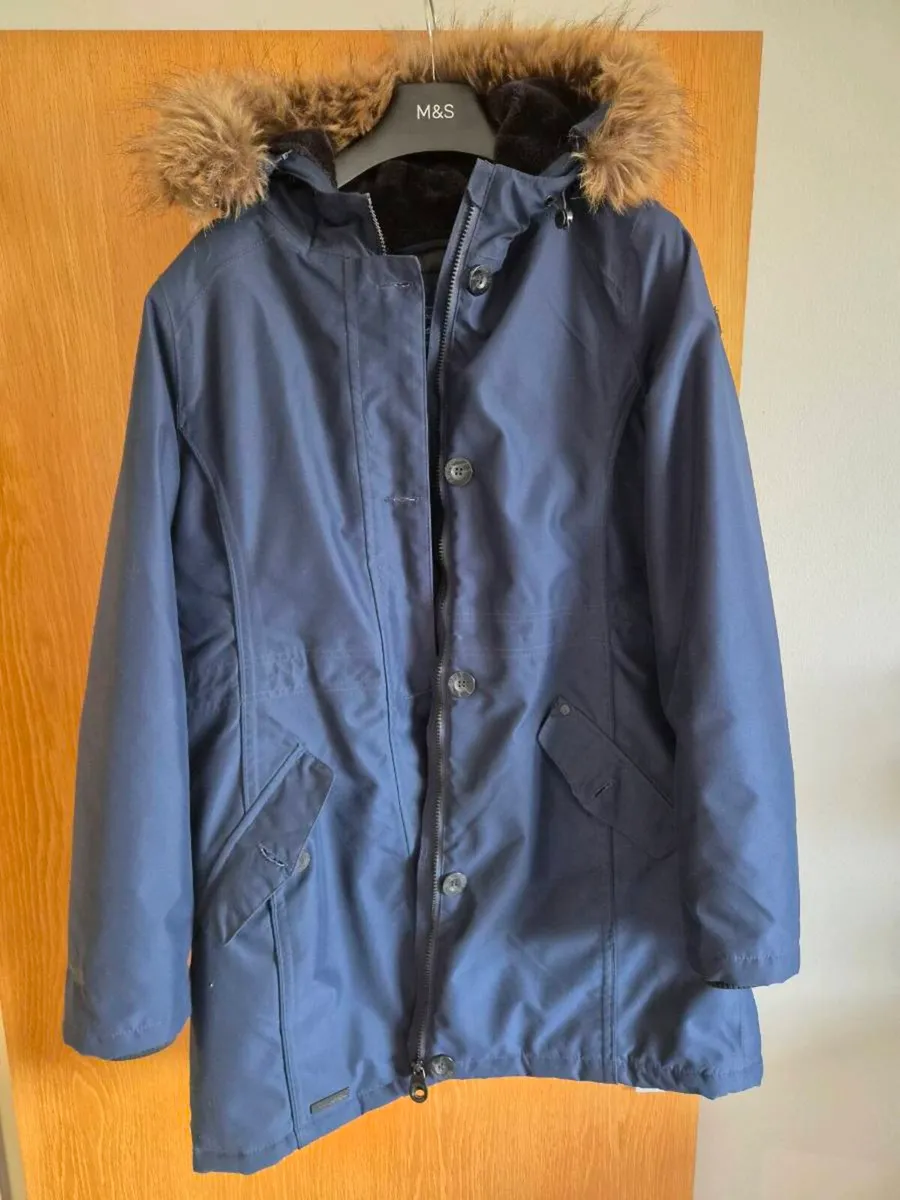 Womens Regatta Waterproof Coat size 18 - Image 1