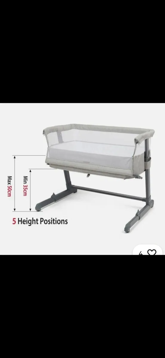 Bedside crib - Image 4